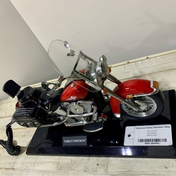 Harley-Davidson Other - Harley-Davidson Softtail Collectors Phone